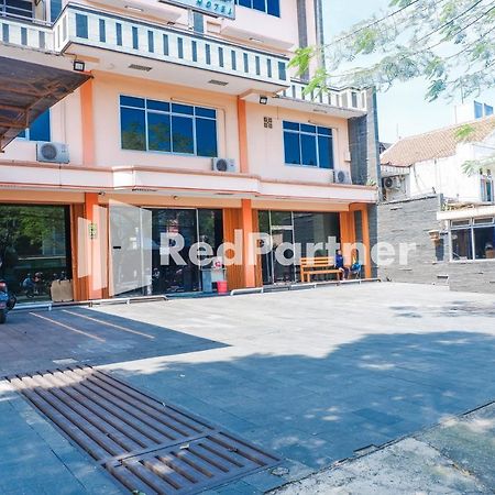 Grand Kembar Hotel RedPartner Bandung Bagian luar foto